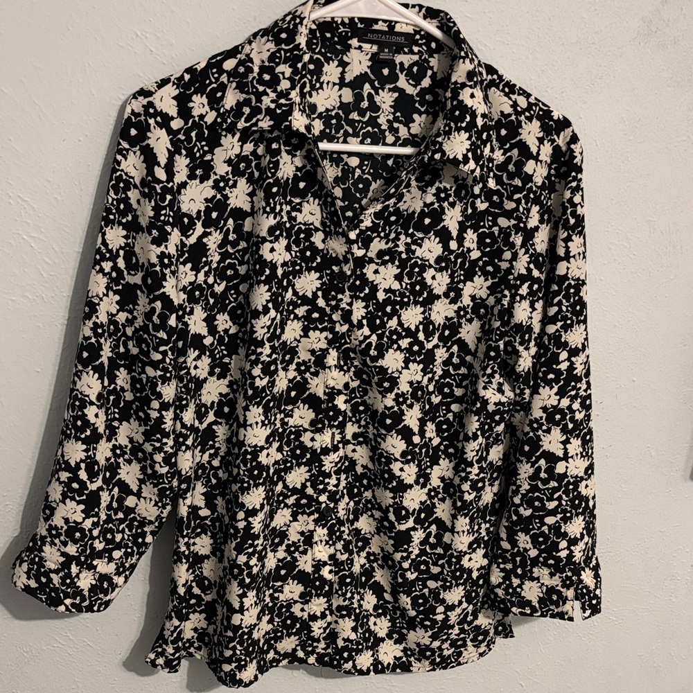 Notations Black and White Floral Button Down Shirt